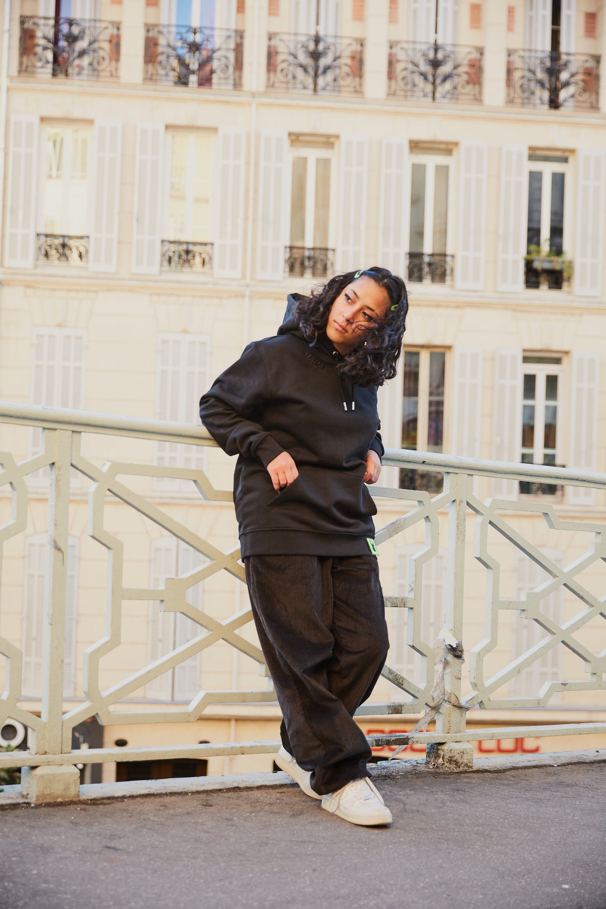 MARJ black streetwear outfit